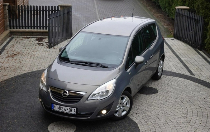 Opel Meriva cena 23900 przebieg: 155000, rok produkcji 2010 z Łapy małe 172